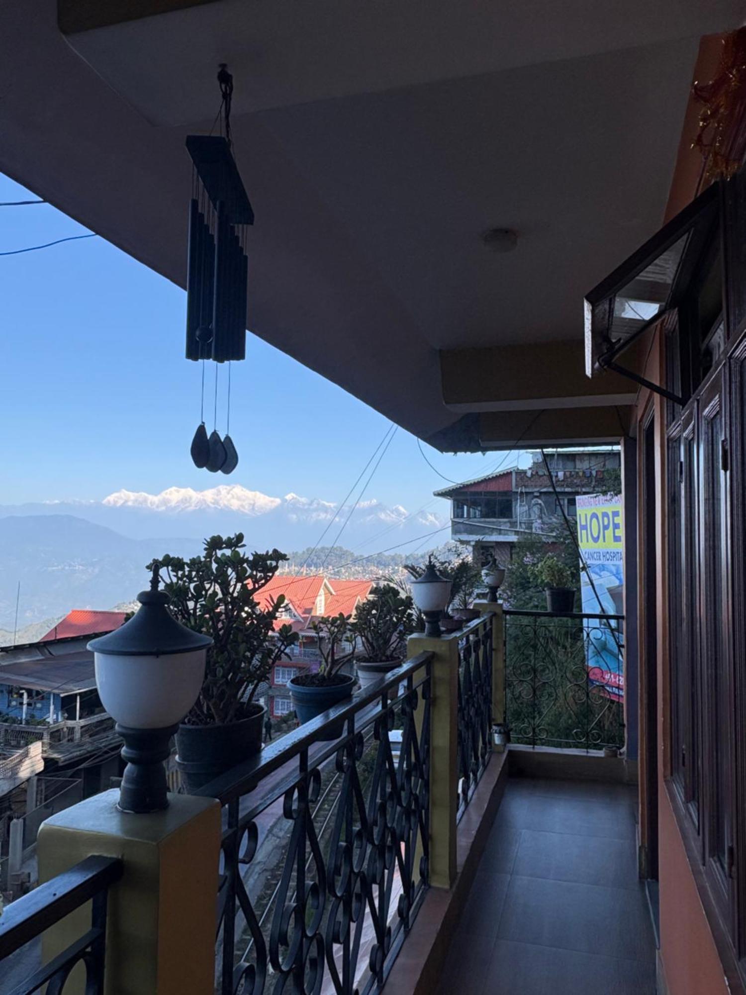 Swarna Kamal Homestay Darjeeling  Ngoại thất bức ảnh